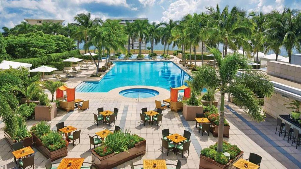 Private Condo Hotel At Four Seasons Brickell 마이애미 외부 사진