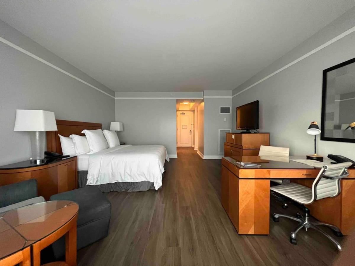 Private Condo Hotel At Four Seasons Brickell 마이애미 외부 사진